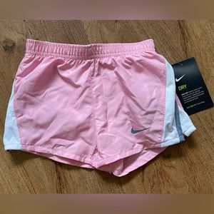 NWT NIKE DRI-FIT SHORTS GIRLS 3T
